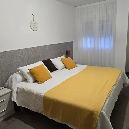 Spacious With Sea View In O Grove, 110 M² 格罗韦