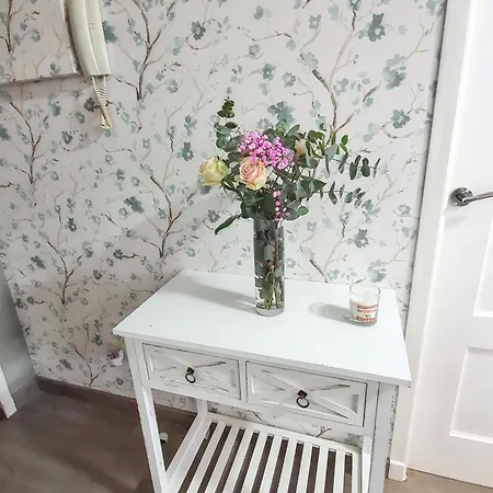 公寓 Spacious With Sea View In O Grove, 110 M²