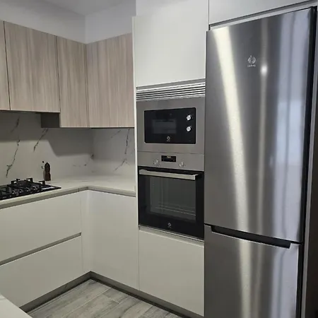 Spacious With Sea View In O Grove, 110 M² * O Grove