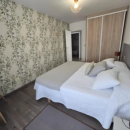 Appartamento Spacious With Sea View In O Grove, 110 M²