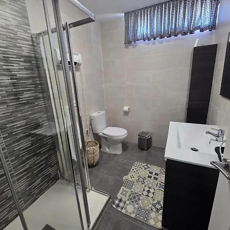 Spacious With Sea View In O Grove, 110 M² Appartamento *